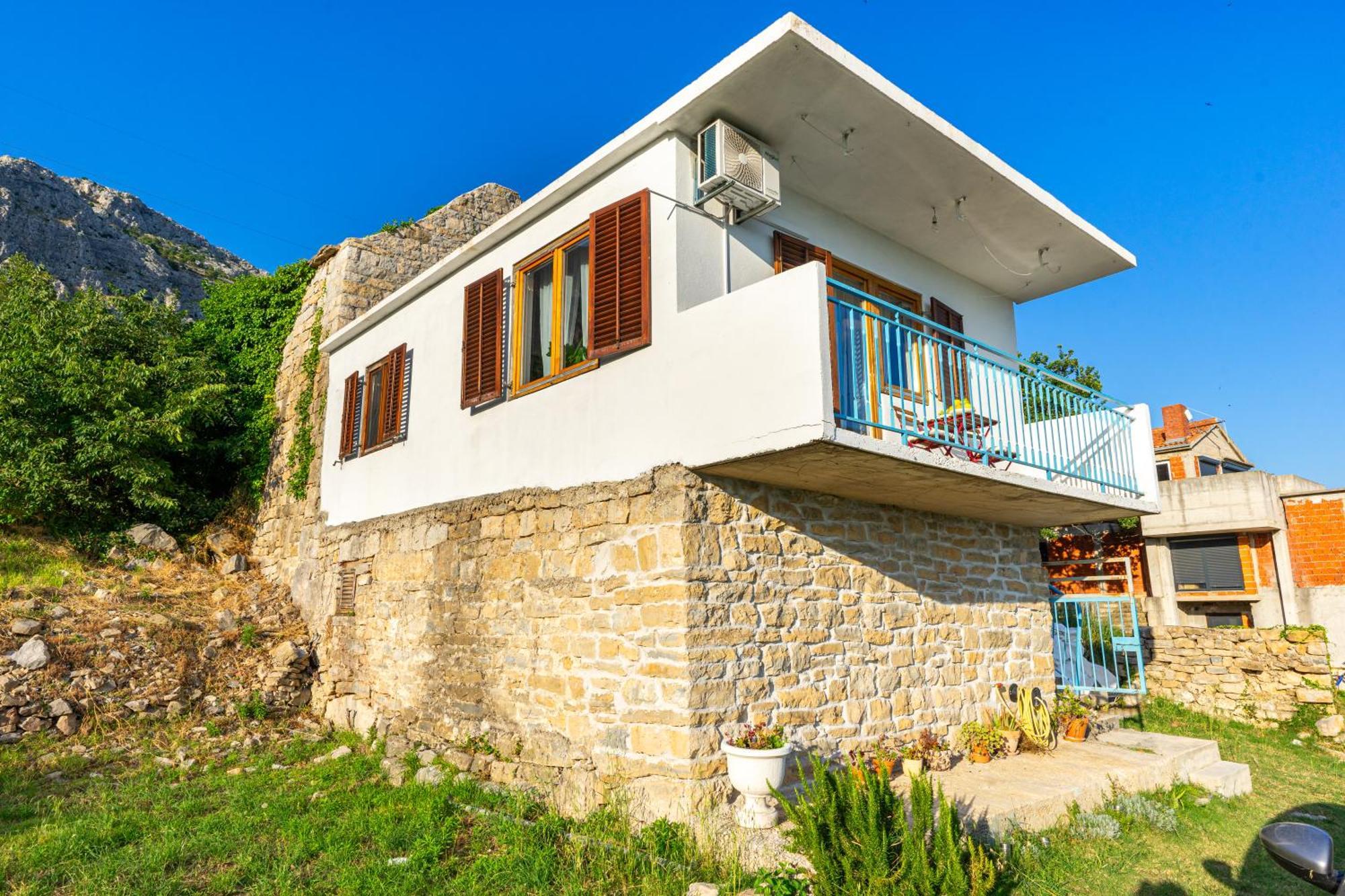 Olive Garden House In Zrnovnica With A View & Bbq Villa Exterior photo